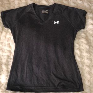 Under Armor Semi Fitted